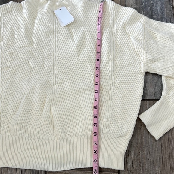 Elodie Sweater - Picture 8 of 9